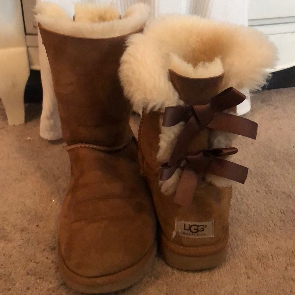 Tan Bailey Bow Ugg boots